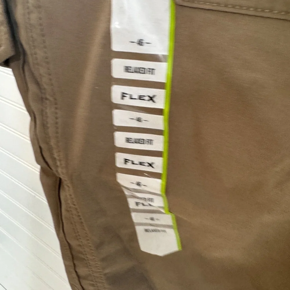 NEW Duluth Trading Co. Men's Cargo Shorts Size 46